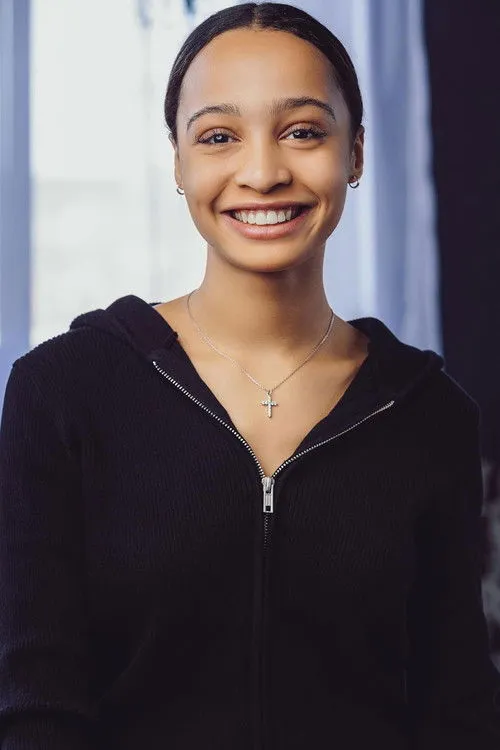 Iani Bédard ha trabajado con Leevia Elliot Robinson en 1 ocasiones