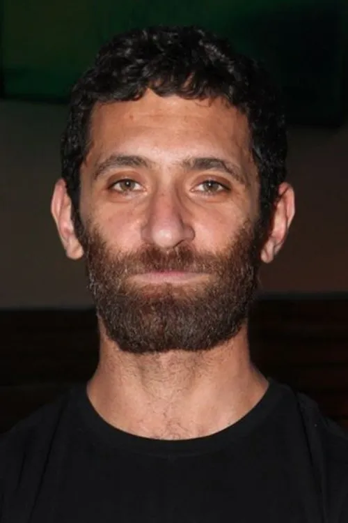 Tim Rousseau ha trabajado con Lefteris Polychronis en 1 ocasiones