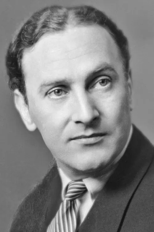 Aase Bye ha trabajado con Leif Amble-Næss en 2 ocasiones