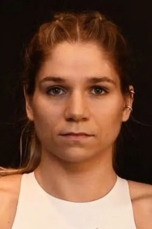 Leila Beaudoin interpretando a Self