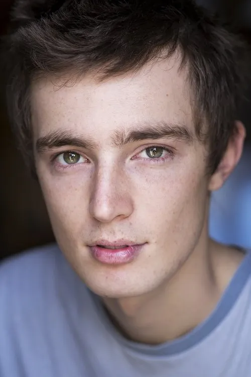 Leith Towers — personaje: James Smith