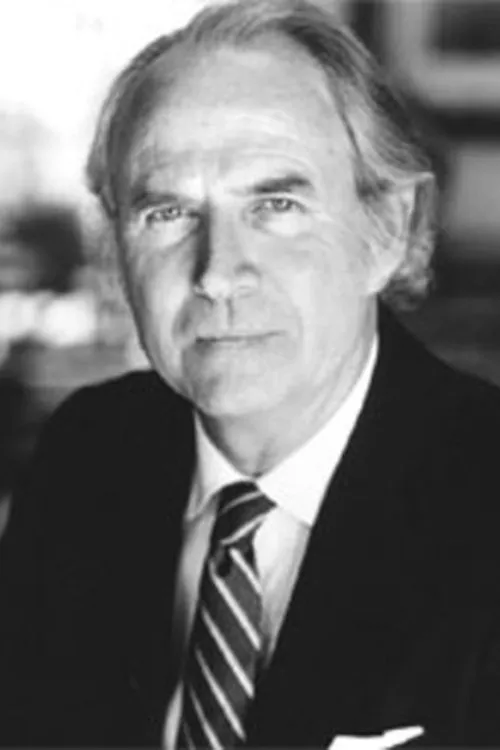 Lennard Kuras interpretando a Joey