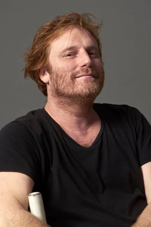 Leó Füredi interpretando a Szabolcs