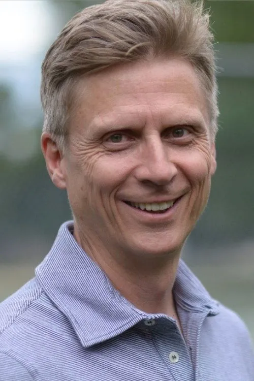 Leo Geter — personaje: Dwayne Spitler