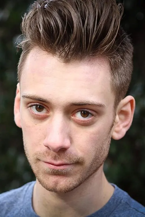 Leo Ramsey interpretando a Johnny Thunders