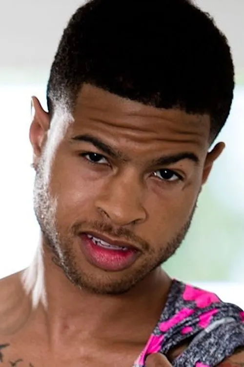 Darian Foster ha trabajado con Leon Reddz en 1 ocasiones