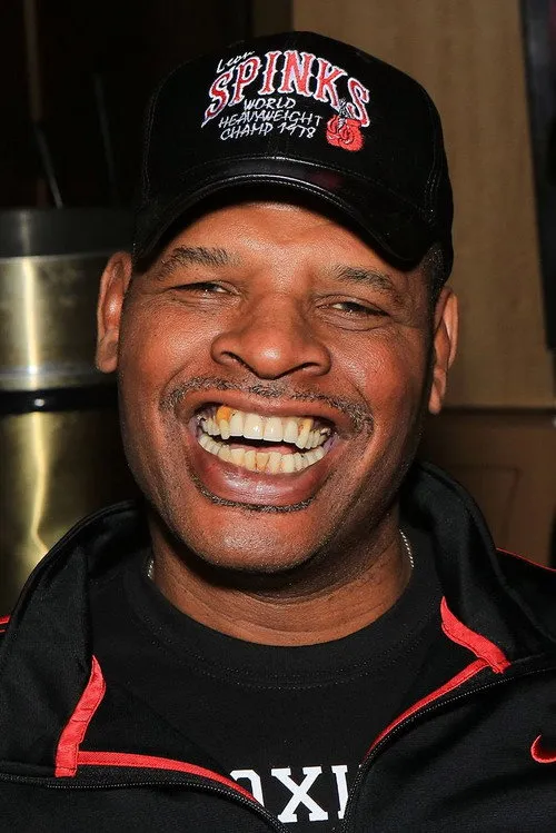 Bernard Hopkins ha trabajado con Leon Spinks en 1 ocasiones