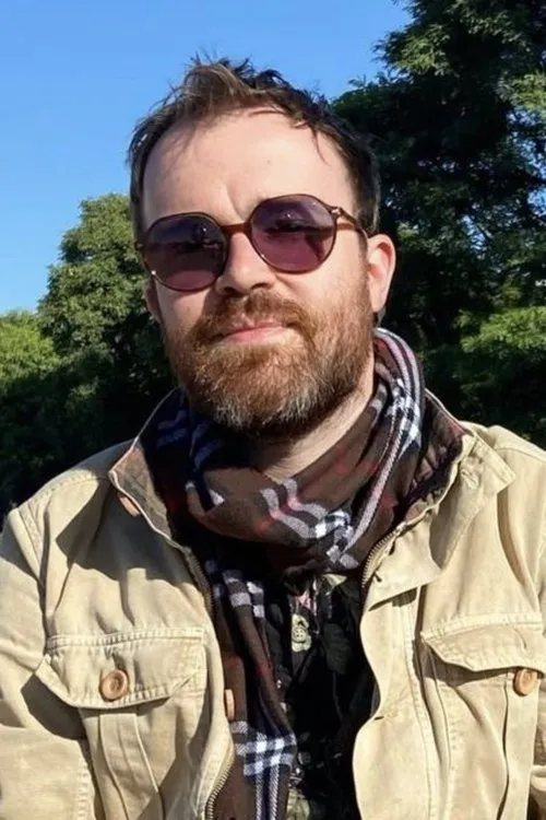 Nei Lopes ha trabajado con Leonardo Bora en 1 ocasiones