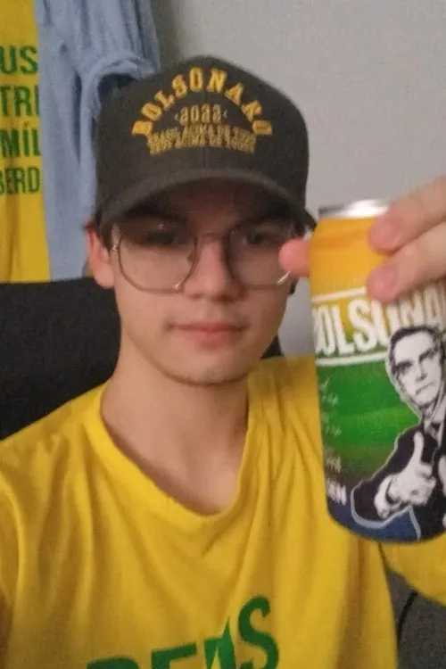 Pedro Henrique Alves ha trabajado con Leonardo Emanuel en 1 ocasiones