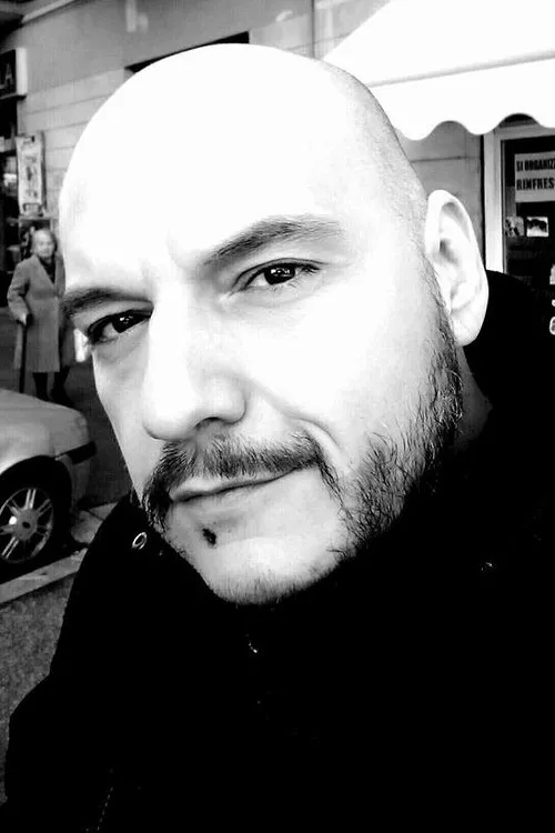 Foto de perfil del actor Leonardo Graziano en el reparto