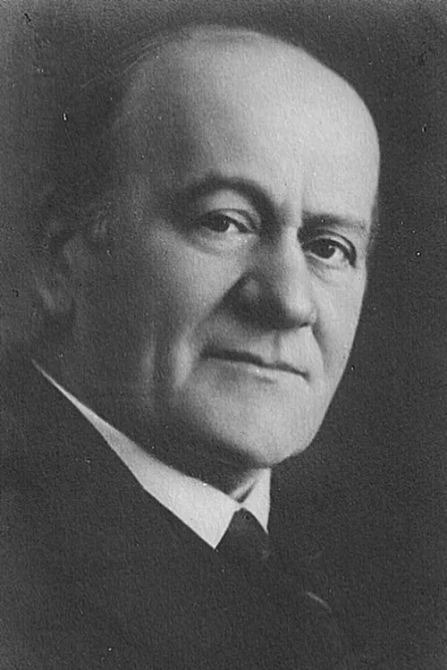 Vagan Bagratuni ha trabajado con Leonid Leonidov en 1 ocasiones