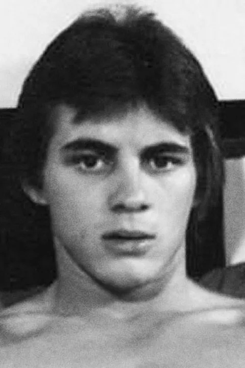 George Conover ha trabajado con Les Harmon en 2 ocasiones