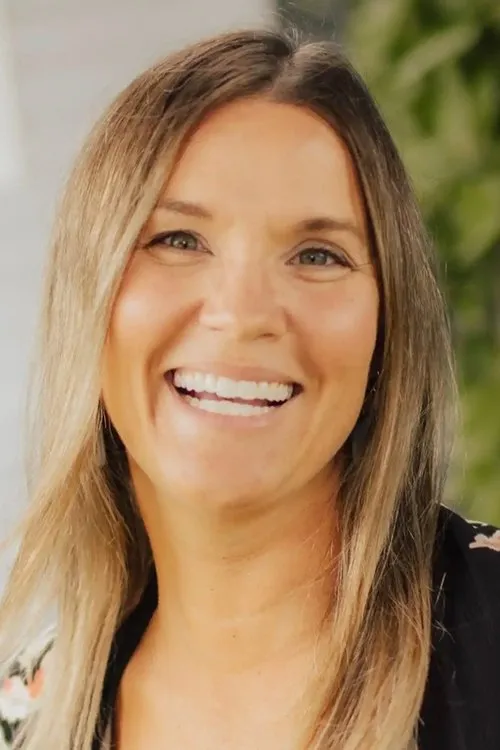 Leslie Davis en su biografía y filmografía