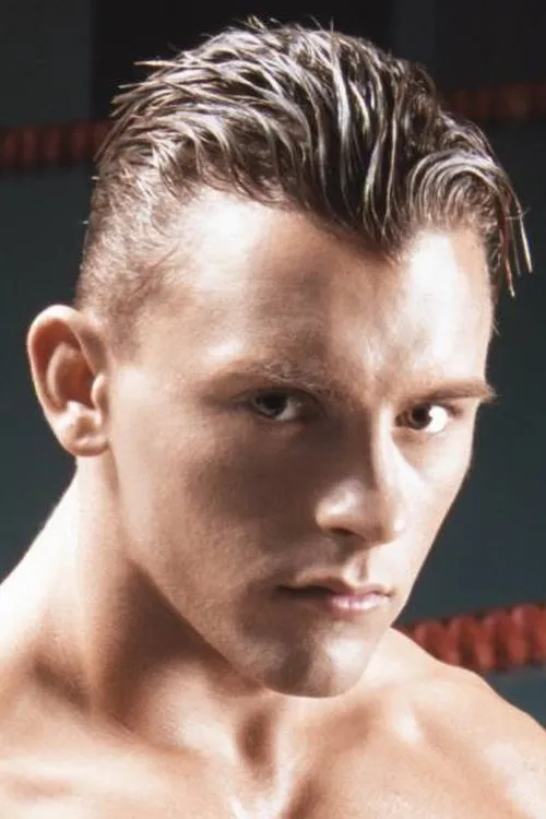 Tomas Dombai ha trabajado con Leslie Manzel en 2 ocasiones