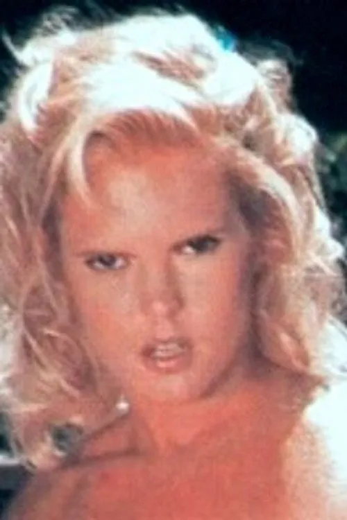 Luscious ha trabajado con Leslie Rene en 1 ocasiones