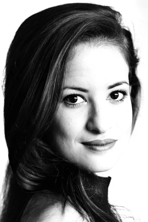 Leticia Stock en su biografía y filmografía