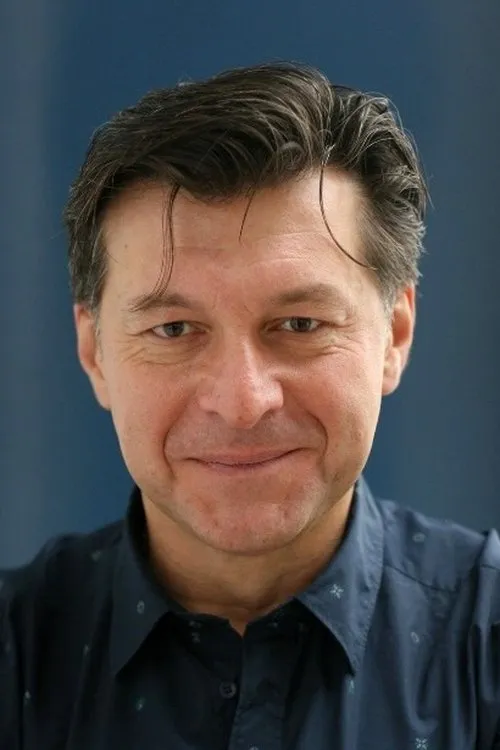 ???? ??????? ha trabajado con Леван Мсхиладзе en 1 ocasiones