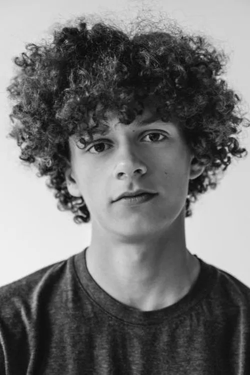 Jeff Roop ha trabajado con Lévi Doré en 1 ocasiones