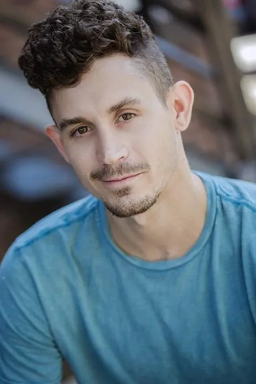 Jhoni Davis ha trabajado con Levi Erik en 1 ocasiones