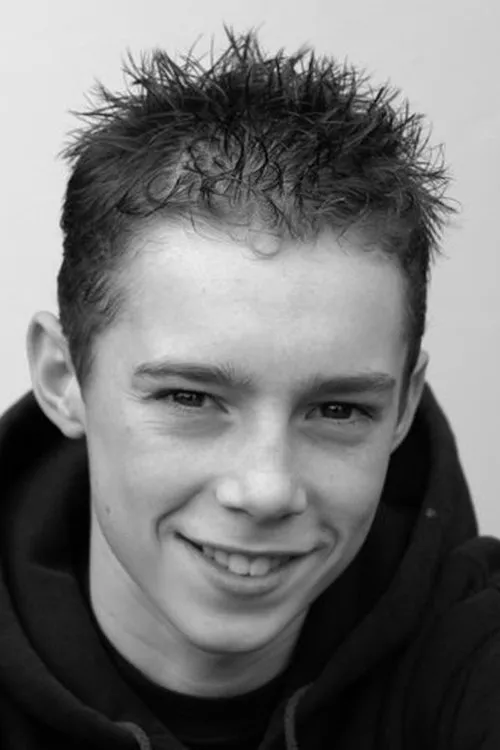 Levi Hayes ha trabajado con Lewis Chase en 2 ocasiones