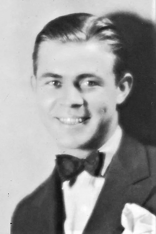 C.V. Bussey ha trabajado con Lewis Sargent en 1 ocasiones