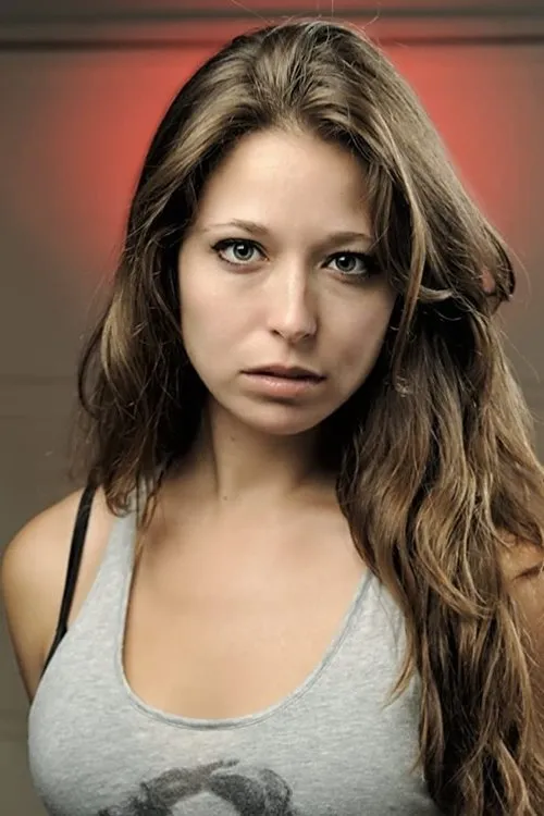 Lexie Galante interpretando a Heather (Party Guest)