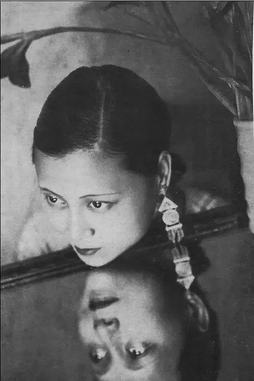 Hanlun Wang ha trabajado con Li Minghui en 1 ocasiones