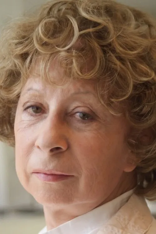 Лия Ахеджакова interpretando a ????