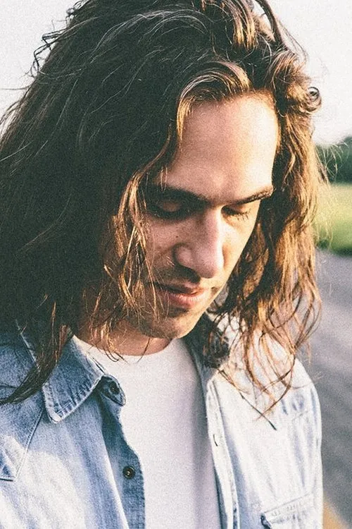 John Mark Robinson ha trabajado con Liam Russell en 1 ocasiones