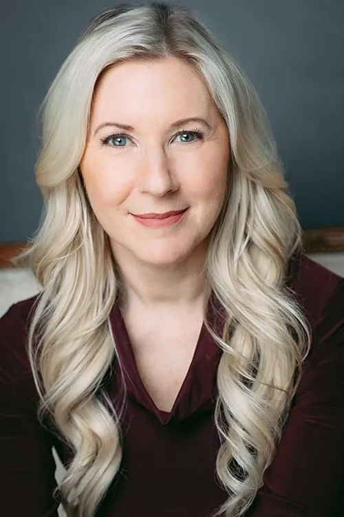 Liana Shannon interpretando a Chef Laura