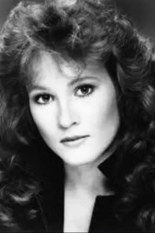 Liane Langland interpretando a Deirdre O'Donohue