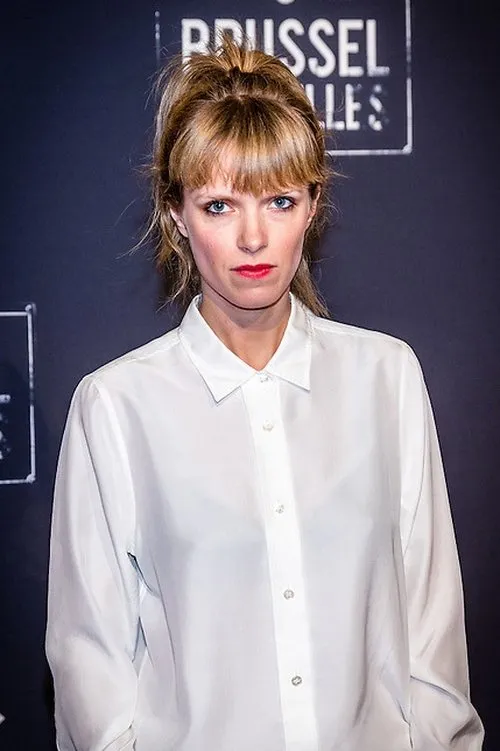 Liesa Van der Aa — personaje: Specialia "Spacey" Van der Geyt