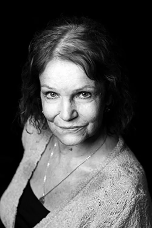 Ligita Dēvica en su biografía y filmografía