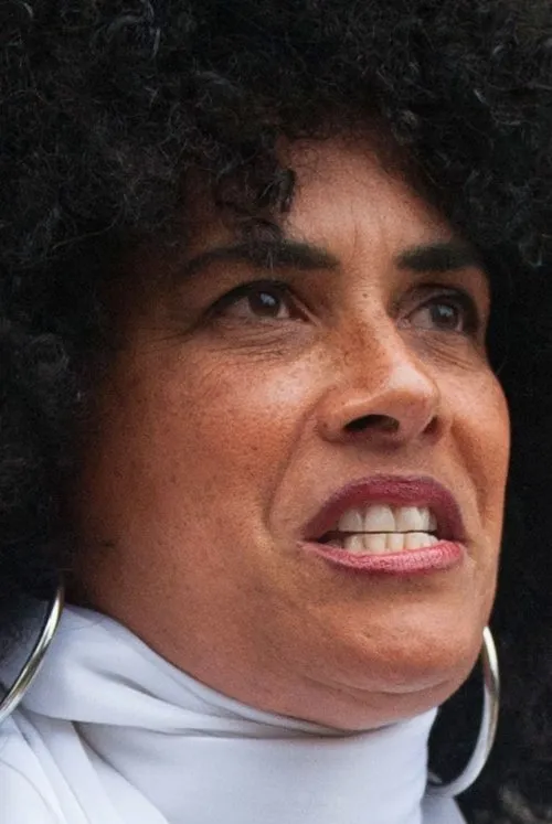 Lili Bernard — personaje: Self - Victim of Cosby