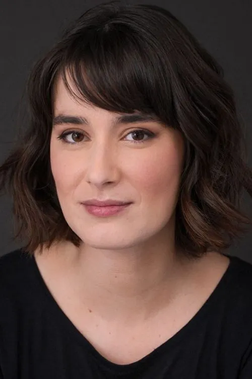 Lília Lopes interpretando a Irene