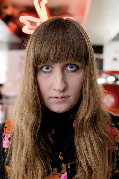 Foto de perfil del actor Lily Kazimiera en el reparto