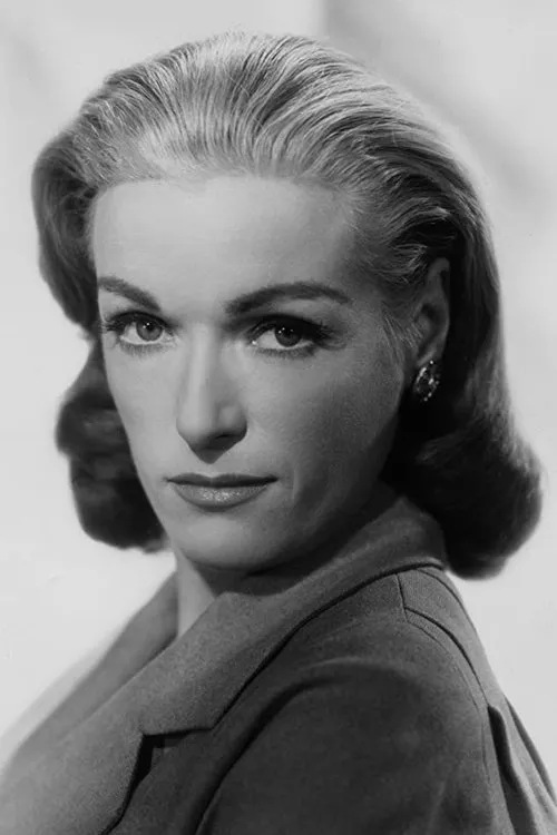 Lilyan Chauvin interpretando a European Nurse