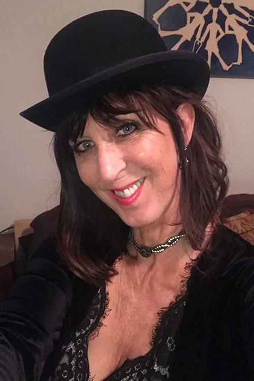 Lin Gallagher en su biografía y filmografía