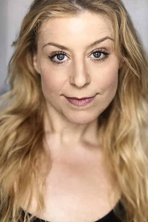 Lin Gathright interpretando a