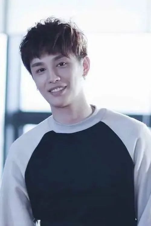 Lin Xiao — personaje: Song Xiaofeng / Lin Xiaofeng