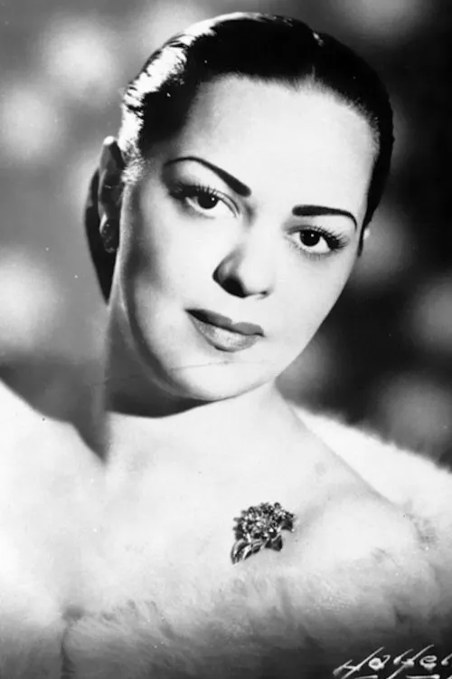 Linda Batista interpretando a Nora