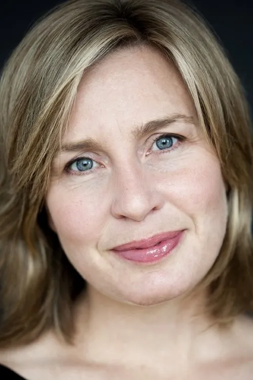 Linda McFetridge — personaje: Harriett