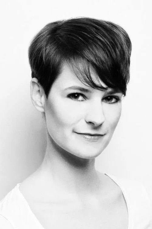 Diana Riley ha trabajado con Linda Roser en 1 ocasiones