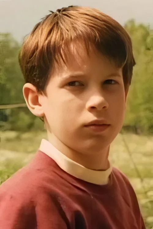 Linus Aaberg interpretando a 