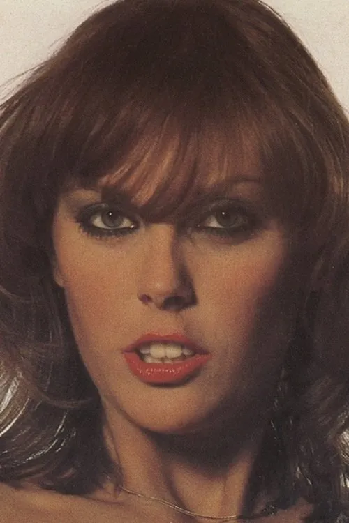 Roger Davidson ha trabajado con Linzi Drew en 1 ocasiones