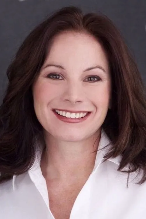 Lisa Barnes interpretando a Mrs. Flarin