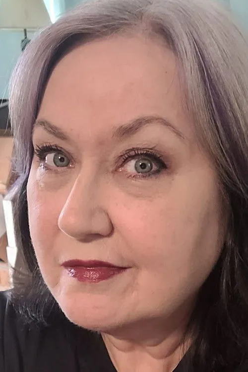 Danielle Brookshire ha trabajado con Lisa Cook en 1 ocasiones