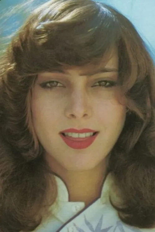 Lisa Franks interpretando a Pam