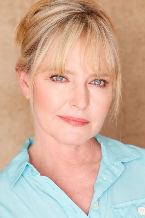 Lisa Wilcox interpretando a Self