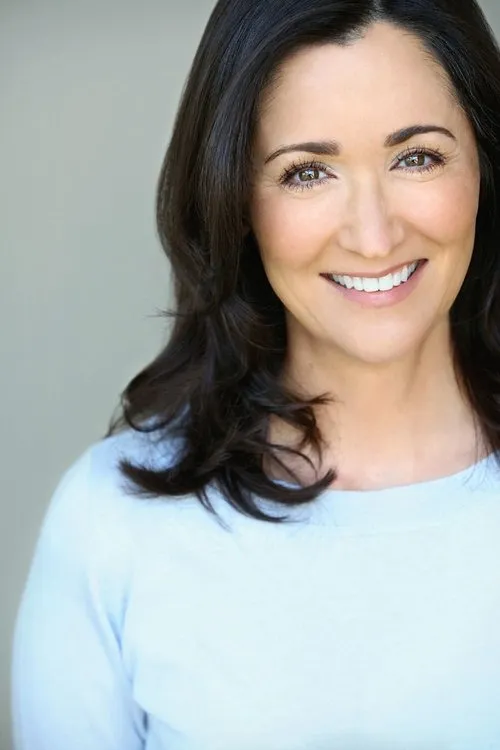 Lisa Winans interpretando a Spa Owner